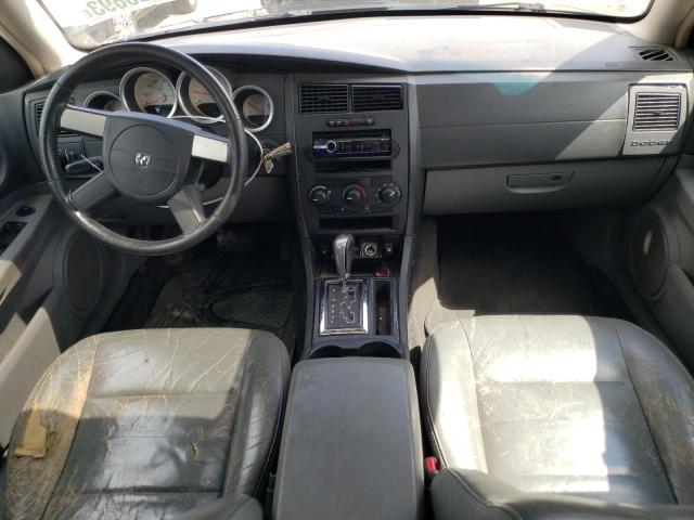 Photo 8 from auction – 2005 DODGE MAGNUM SXT with VIN 2D8FV48V65H526463