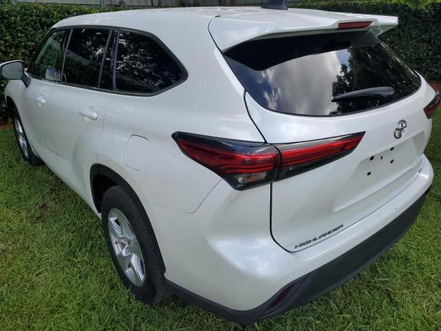 Photo 2 from auction – 2022 TOYOTA HIGHLANDER with VIN 5TDZZRAH3NS106694
