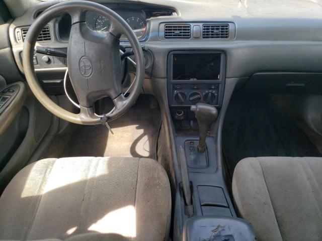 Photo 8 from auction – 2000 TOYOTA CAMRY CE with VIN 4T1BG22K2YU009328