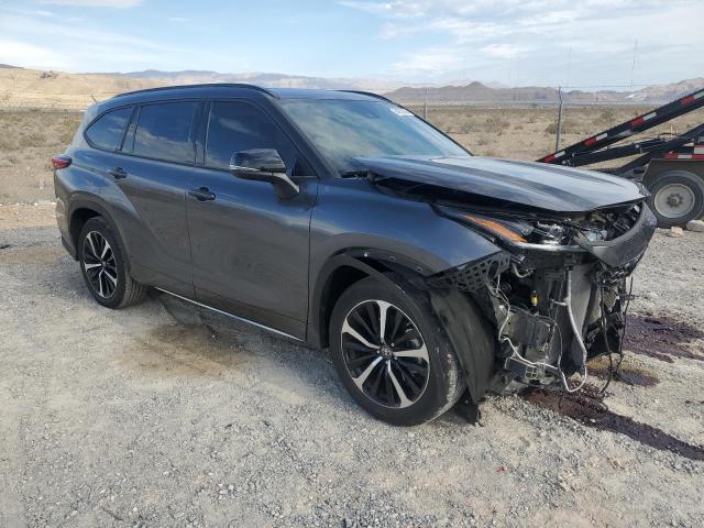 Photo 4 from auction – 2021 TOYOTA HIGHLANDER with VIN 5TDJZRAH6MS082015