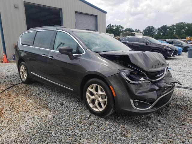 Photo 4 from auction – 2017 CHRYSLER PACIFICA T with VIN 2C4RC1BG4HR542024