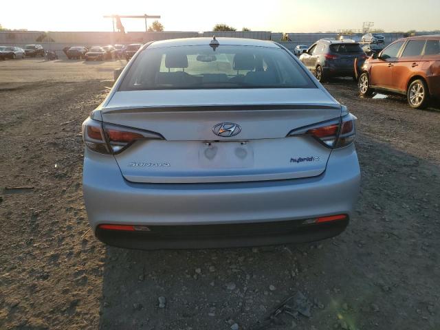 Photo 6 from auction – 2017 HYUNDAI SONATA HYB with VIN KMHE24L11HA059362