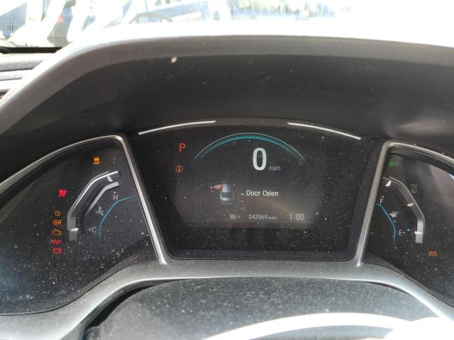 Photo 9 from auction – 2017 HONDA CIVIC EX with VIN 19XFC1F3XHE000258