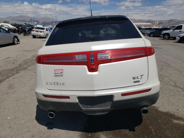 Photo 6 from auction – 2010 LINCOLN MKT with VIN 2LMHJ5AR7ABJ24745
