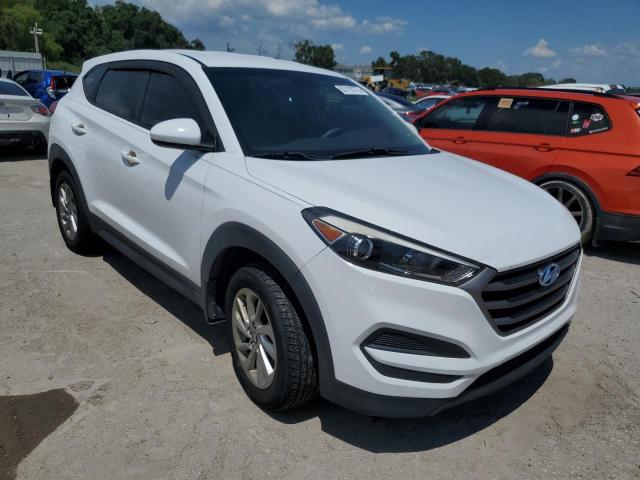 Photo 4 from auction – 2016 HYUNDAI TUCSON SE with VIN KM8J23A42GU157321