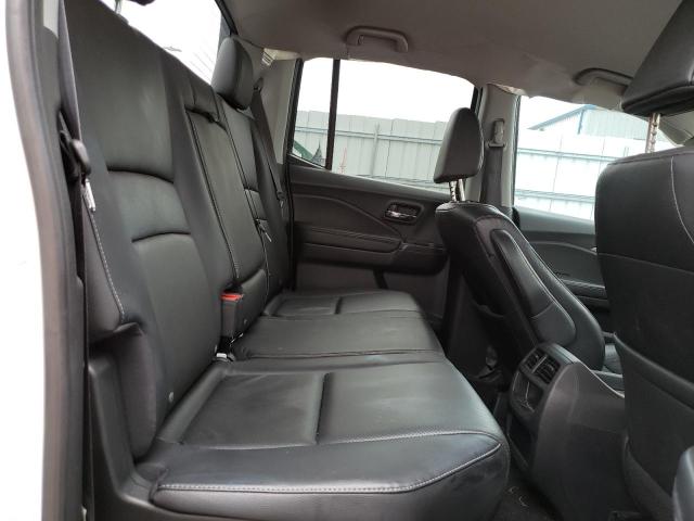 Photo 10 from auction – 2017 HONDA RIDGELINE with VIN 5FPYK3F68HB018003