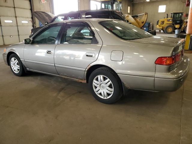 Photo 2 from auction – 2000 TOYOTA CAMRY CE with VIN 4T1BG22K2YU622579
