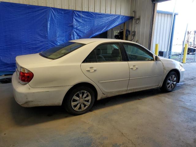 Photo 3 from auction – 2005 TOYOTA CAMRY LE with VIN 4T1BE32K45U408149