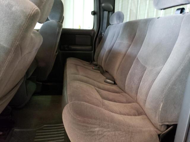 Photo 10 from auction – 2004 CHEVROLET SILVERADO with VIN 2GCEC19V441344121
