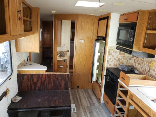 Photo 6 from auction – 1997 WINNEBAGO P30 with VIN 1GBLP37J8V3309086