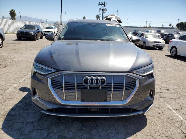 Снимка 5 от търг – 2019 AUDI E-TRON PRE с VIN WA1VAAGE8KB007872
