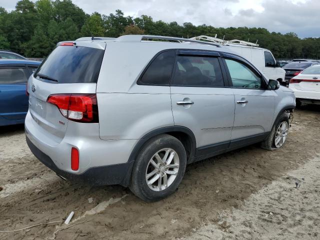 Photo 3 from auction – 2014 KIA SORENTO LX with VIN 5XYKT3A67EG494945