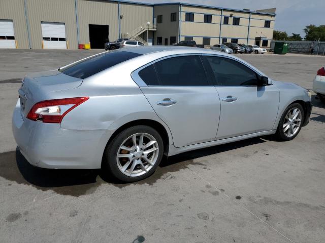 Photo 3 from auction – 2011 NISSAN MAXIMA S with VIN 1N4AA5AP8BC811711
