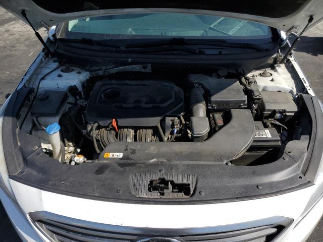 Photo 11 from auction – 2017 HYUNDAI SONATA SE with VIN 5NPE24AF3HH541990