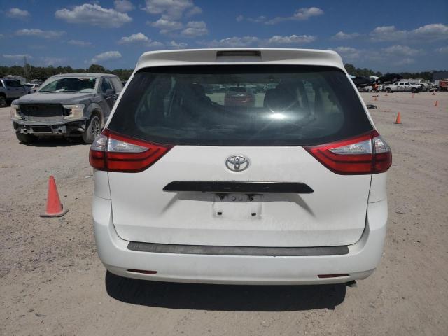 Photo 6 from auction – 2015 TOYOTA SIENNA LE with VIN 5TDZK3DC7FS687944