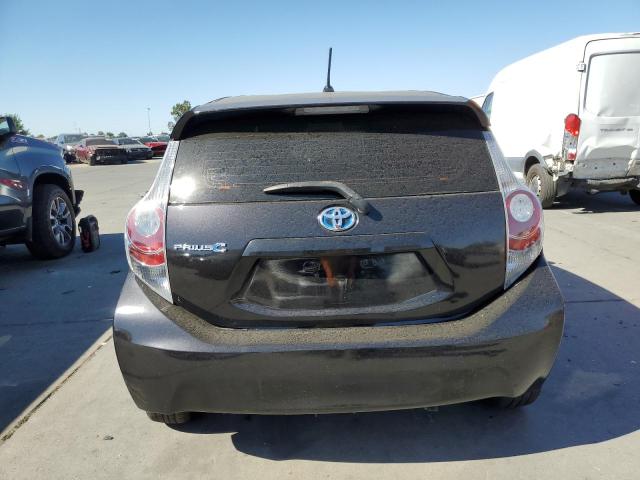 Photo 6 from auction – 2013 TOYOTA PRIUS C with VIN JTDKDTB35D1058143