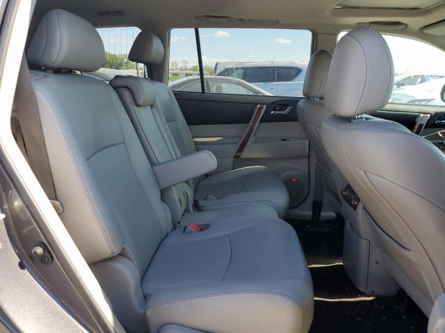 Photo 11 from auction – 2013 TOYOTA HIGHLANDER with VIN 5TDYK3EH4DS106094