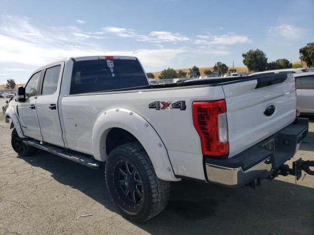 Photo 2 from auction – 2017 FORD F350 SUPER with VIN 1FT8W3BTXHEF49343