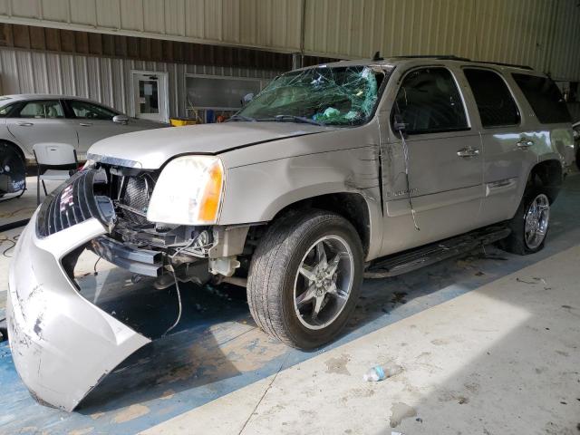 GMC YUKON 2007 with VIN 1GKFC13J77J104828 - Photo from auction
