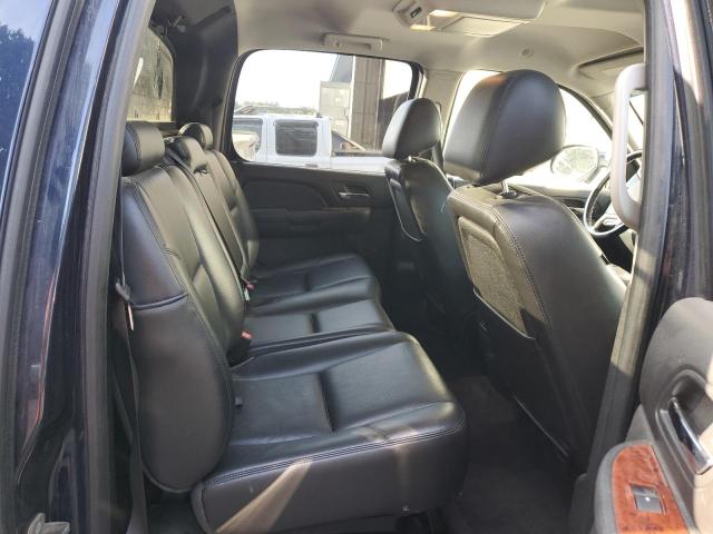 Photo 10 from auction – 2010 CHEVROLET AVALANCHE with VIN 3GNVKGE07AG115135
