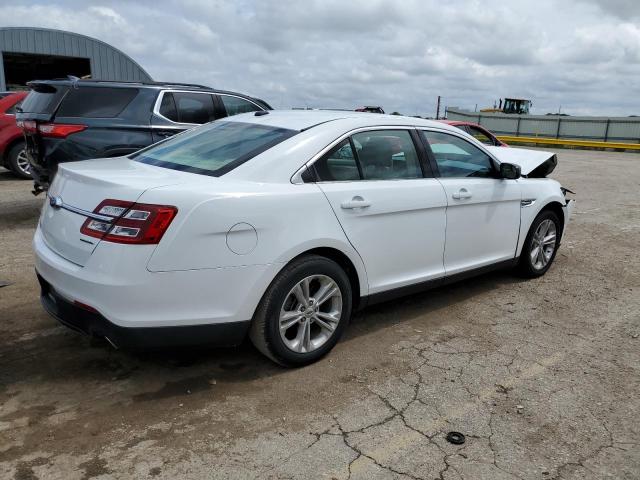 Photo 3 from auction – 2015 FORD TAURUS SE with VIN 1FAHP2D87FG200468