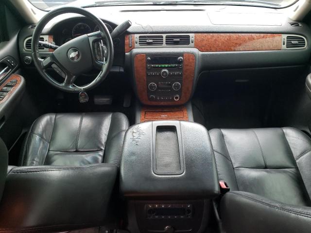 Photo 8 from auction – 2008 CHEVROLET SUBURBAN C with VIN 1GNFC16098J226467