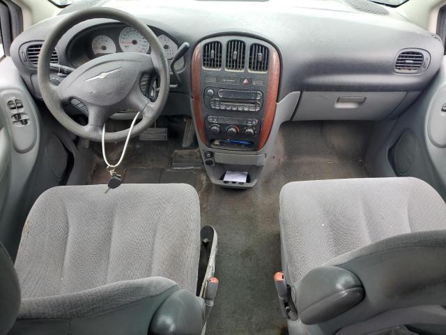 Photo 8 from auction – 2005 CHRYSLER TOWN & COU with VIN 1C4GP45R55B411219