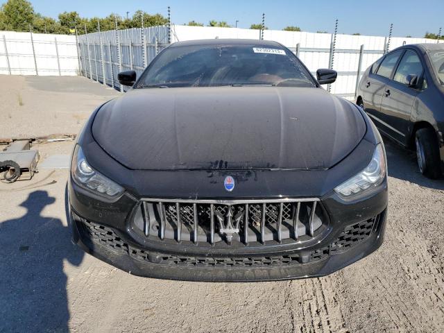 Photo 5 from auction – 2018 MASERATI GHIBLI with VIN ZAM57XSA4J1268685