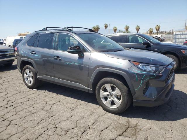 Photo 4 from auction – 2021 TOYOTA RAV4 XLE with VIN 2T3W1RFV7MC120489