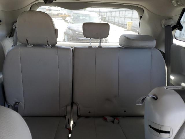 Photo 10 from auction – 2013 TOYOTA SIENNA XLE with VIN 5TDYK3DC4DS375900