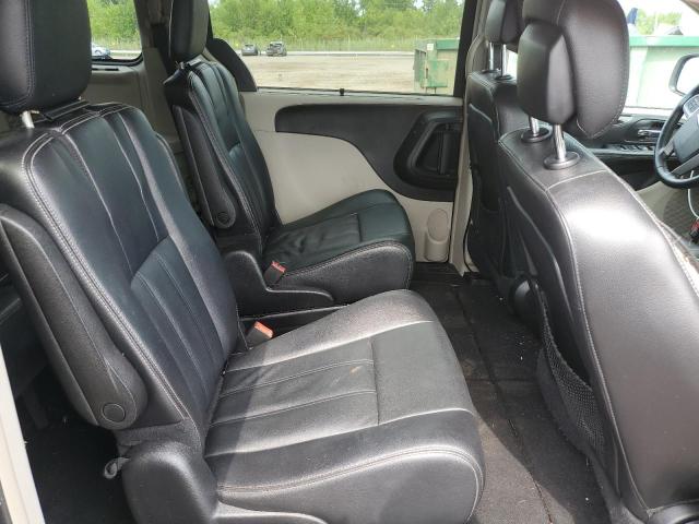 Photo 11 from auction – 2014 CHRYSLER TOWN & COU with VIN 2C4RC1BG0ER328899