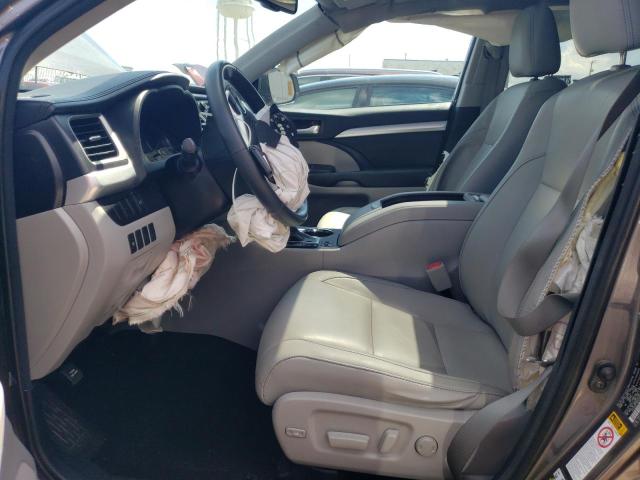 Photo 7 from auction – 2016 TOYOTA HIGHLANDER with VIN 5TDJKRFH0GS283118