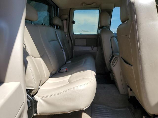 Photo 10 from auction – 2006 CHEVROLET SILVERADO with VIN 1GCEC19Z06Z232588