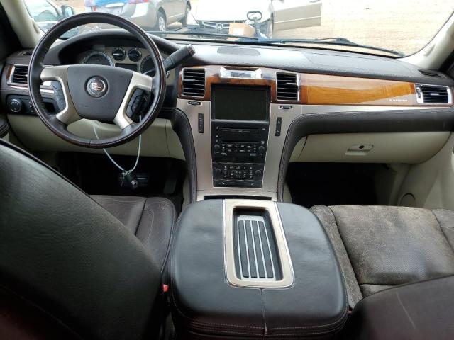 Photo 8 from auction – 2010 CADILLAC ESCALADE P with VIN 1GYUKDEFXAR195158