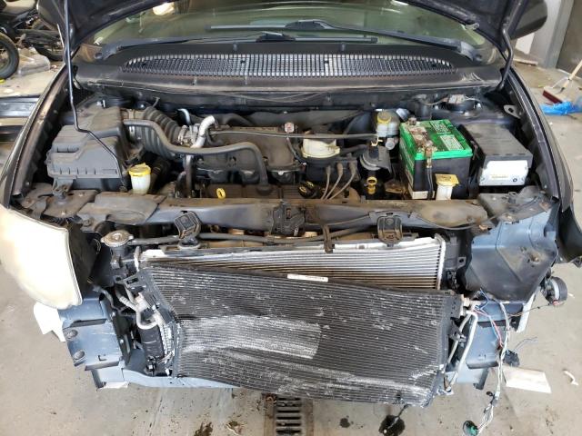Photo 12 from auction – 2007 CHRYSLER TOWN & COU with VIN 2A4GP54L07R207705