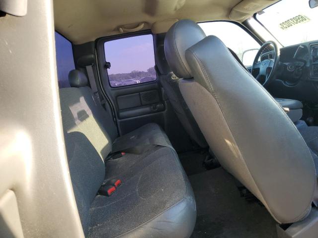 Photo 10 from auction – 2004 CHEVROLET SILVERADO with VIN 1GCHK29U64E105228