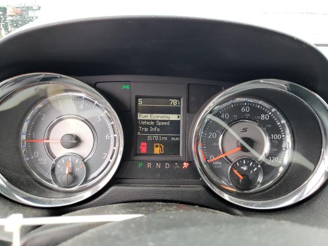 Photo 9 from auction – 2016 CHRYSLER TOWN & COU with VIN 2C4RC1HGXGR142149