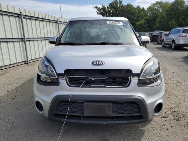 Photo 5 from auction – 2013 KIA SOUL with VIN KNDJT2A54D7552017