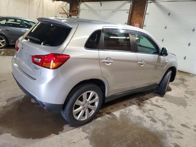 Photo 3 from auction – 2015 MITSUBISHI OUTLANDER with VIN 4A4AR3AU2FE057768