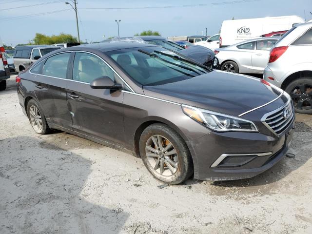 Photo 4 from auction – 2017 HYUNDAI SONATA SE with VIN 5NPE24AF8HH587296