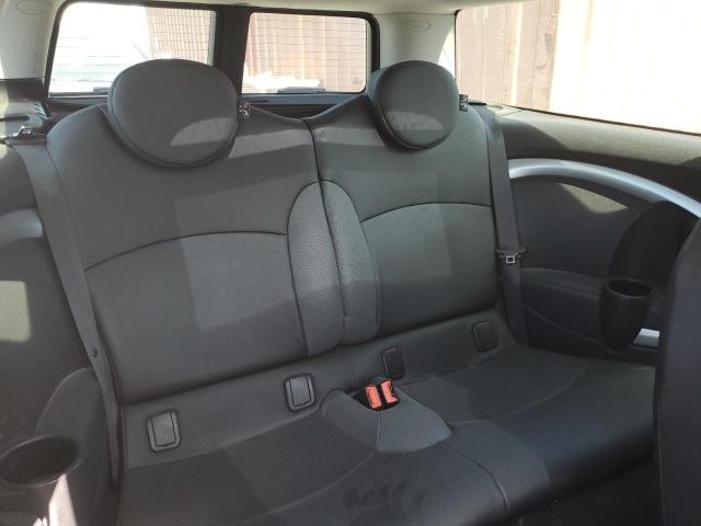 Photo 10 from auction – 2010 MINI COOPER CLU with VIN WMWML3C54ATX36681
