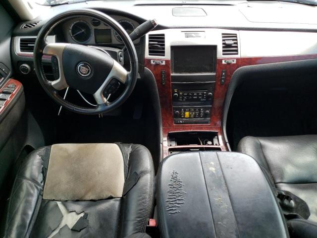 Photo 8 from auction – 2011 CADILLAC ESCALADE with VIN 1GYS4AEF7BR270061