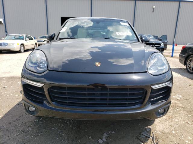 Photo 5 from auction – 2017 PORSCHE CAYENNE SE with VIN WP1AE2A25HLA69163