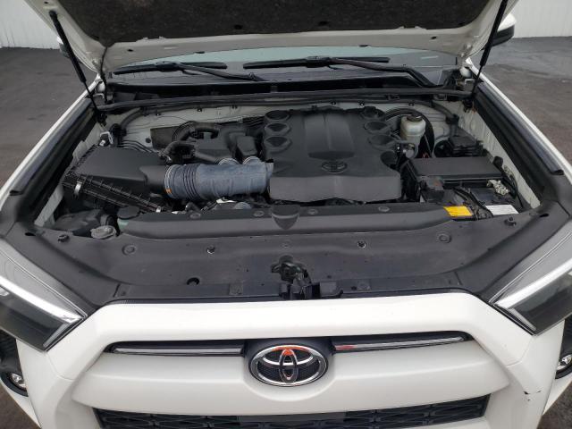 Photo 11 from auction – 2022 TOYOTA 4RUNNER SR with VIN JTEEU5JR6N5259232