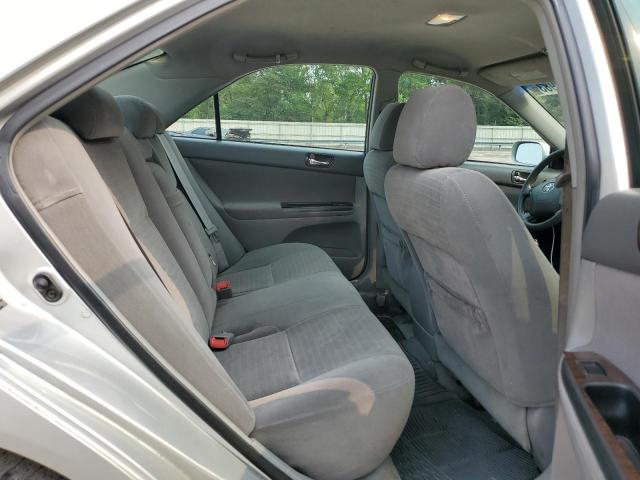 Photo 10 from auction – 2005 TOYOTA CAMRY LE with VIN 4T1BE32K95U548830