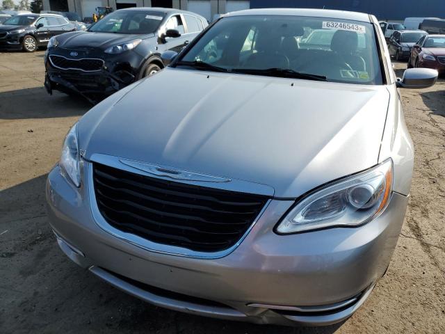Photo 5 from auction – 2013 CHRYSLER 200 LIMITE with VIN 1C3CCBCG6DN737726