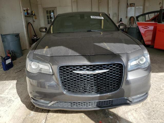 Photo 5 from auction – 2016 CHRYSLER 300 S with VIN 2C3CCABG4GH111309