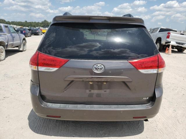 Photo 6 from auction – 2011 TOYOTA SIENNA XLE with VIN 5TDYK3DC3BS054718