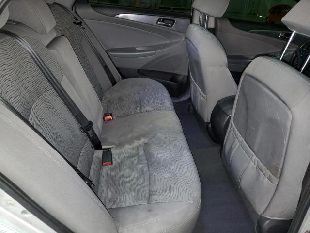 Photo 10 from auction – 2015 HYUNDAI SONATA HYB with VIN KMHEC4A46FA137500