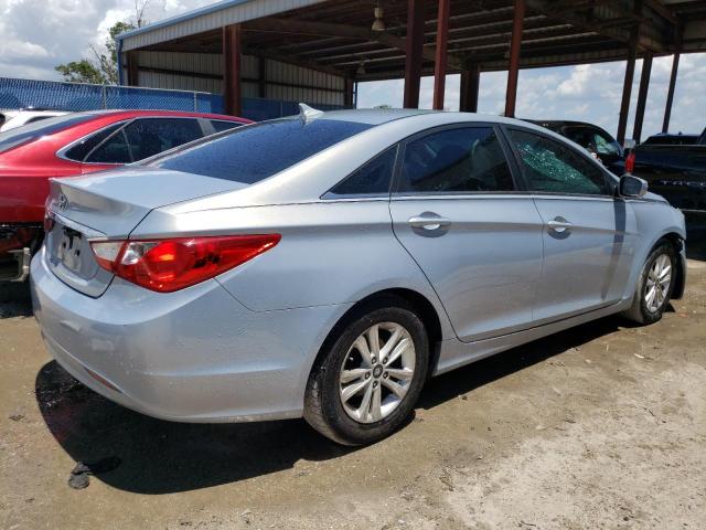 Photo 3 from auction – 2011 HYUNDAI SONATA GLS with VIN 5NPEB4AC4BH173882